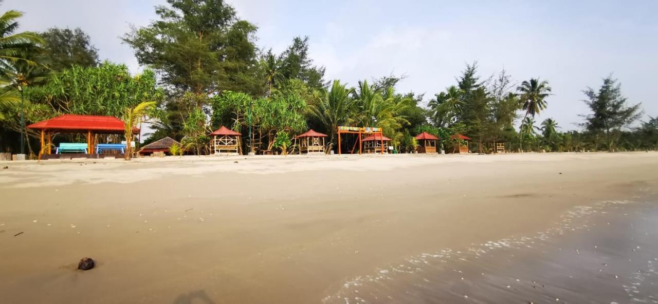 Homestay Pantai Camara Rorahmakan