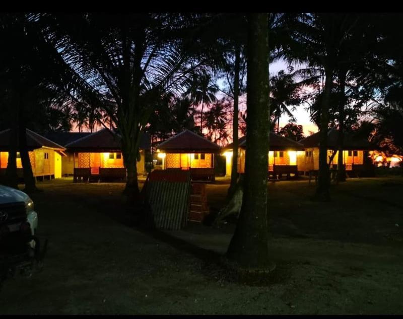 Homestay Pantai Camara