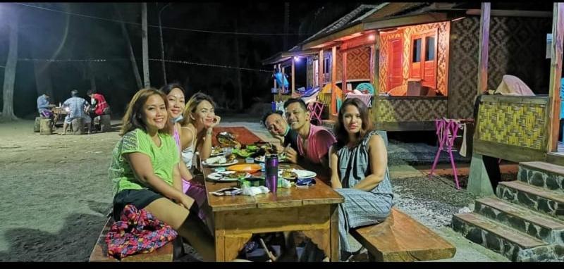 Pantai Camara Homestay *