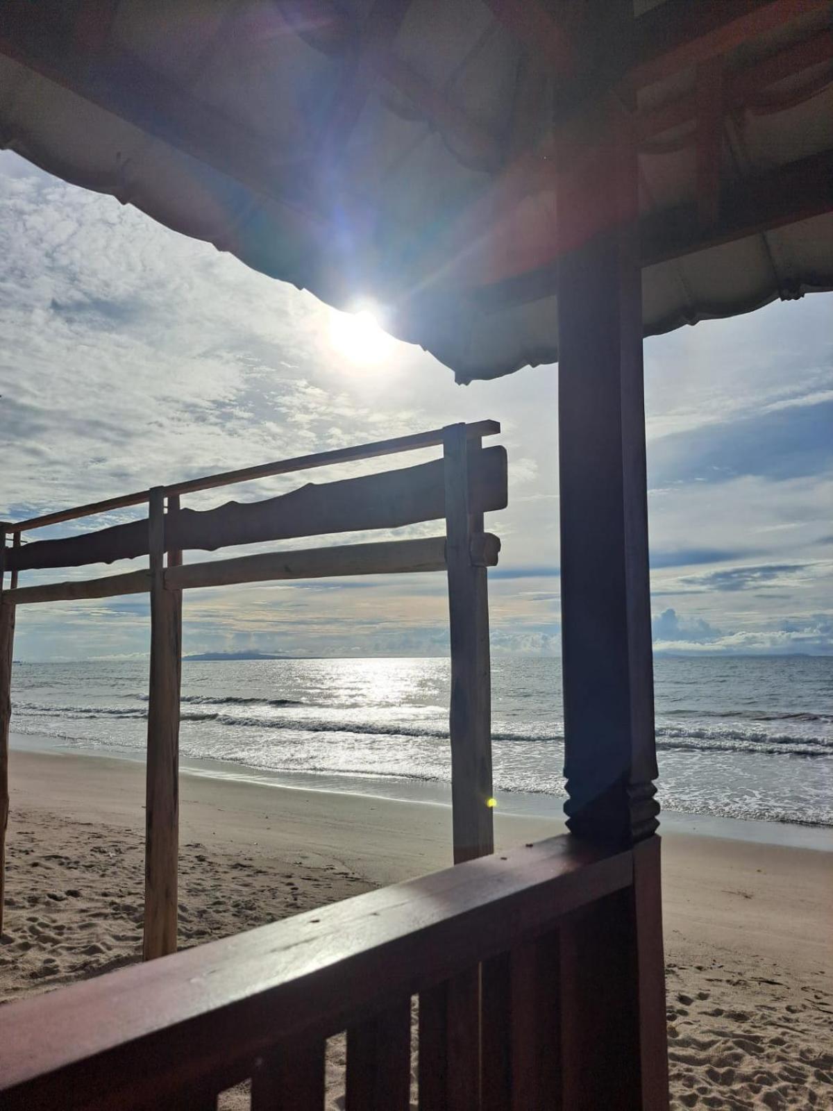 Pantai Camara *